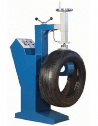 multiple working-position tires renewing vulcanizing machine