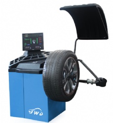 3D自动轮胎平衡机